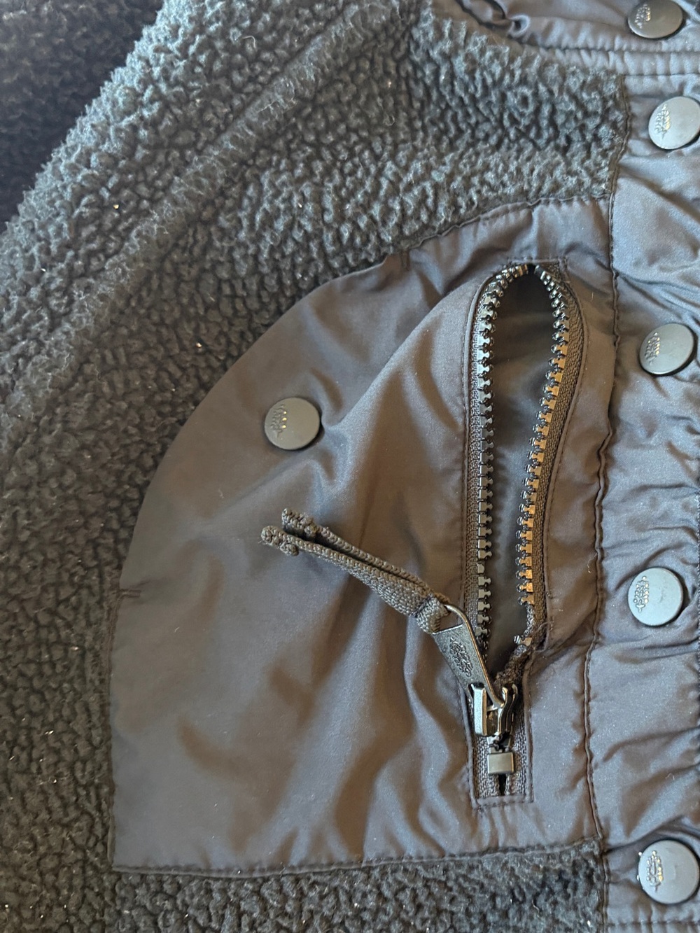 FP Black Fleece Jacket - Picture 4 of 4